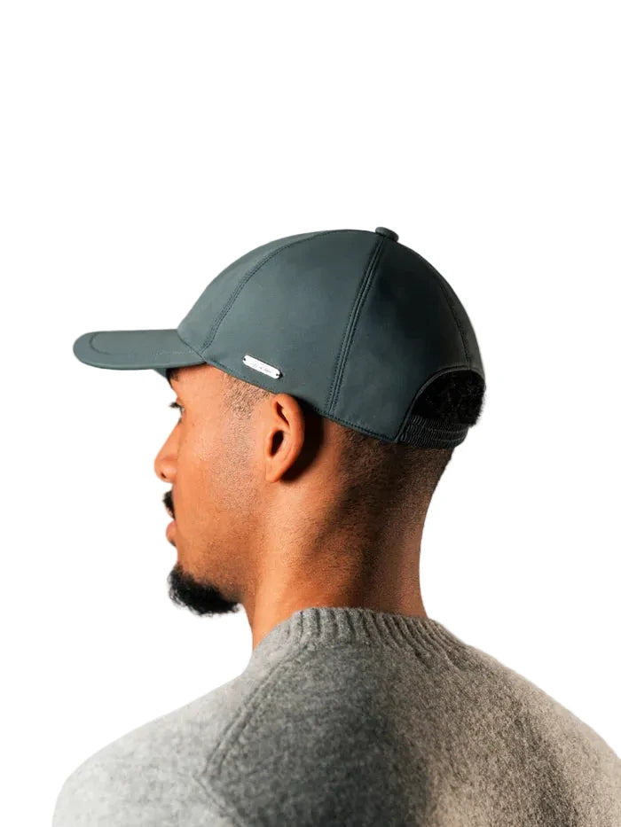 La Capitala one tone cap