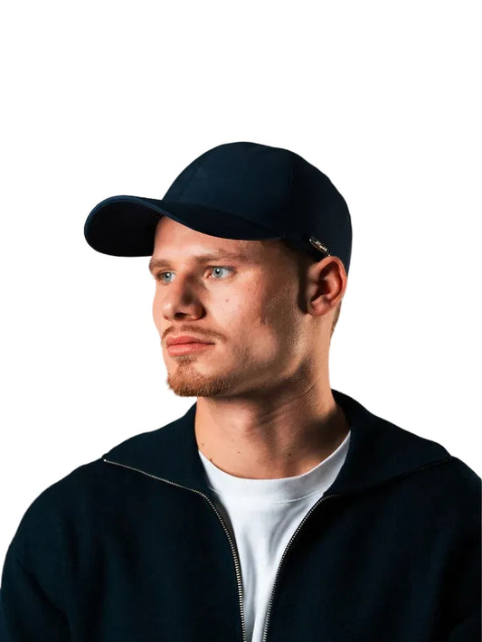 La Capitala one tone cap