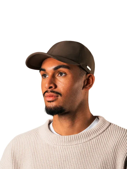 La Capitala One tone cap