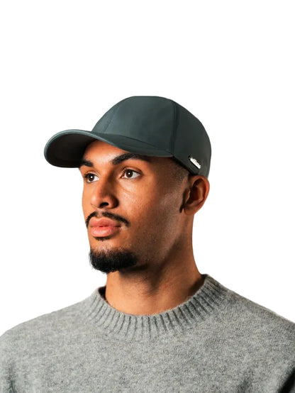 La Capitala one tone cap