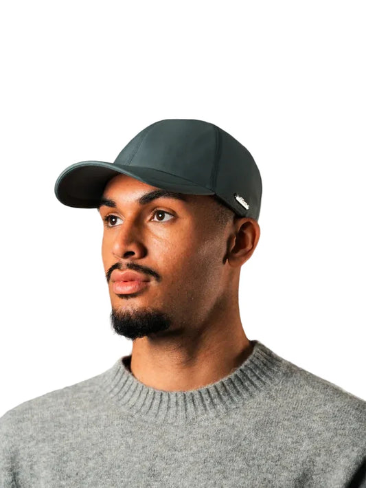 La Capitala one tone cap